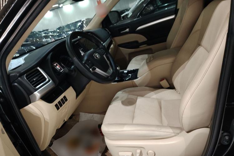 Used Toyota Highlander 2018 2.0T Four-Wheel Drive Prestige Version 7 Seats China VI Standard
