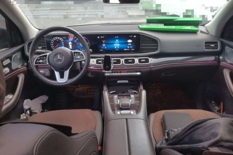 Used Mercedes-Benz GLS 2020 GLS 450 4MATIC Dynamic Edition Center Console