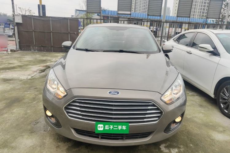 Used Ford Escort 2015 1.5L Automatic Comfort Edition