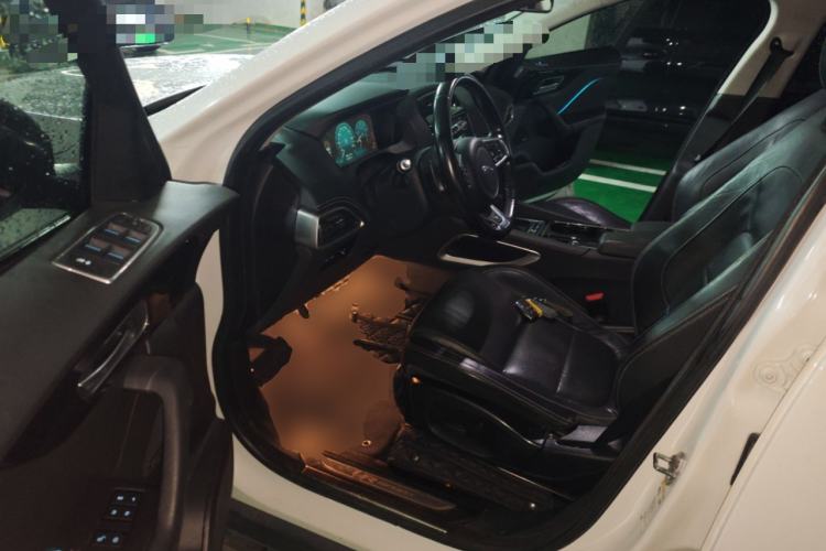 Used Jaguar F-PACE 2016 2.0T Two-Wheel-Drive R-Sport Sport Edition
