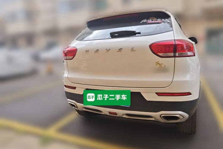 Used Haval H2s 2017 Red-Label 1.5T Dual-Clutch Comfort Model Rear