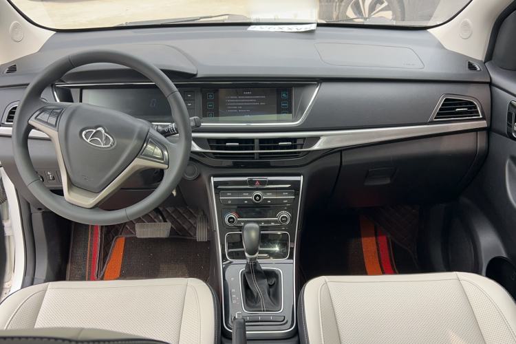 Used CHANGAN KAICHENG Oushang A600 2018 1.6L Automatic Luxury Model
