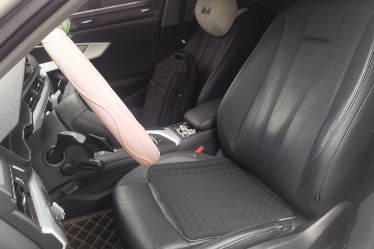 Used Audi A4L 2019 40 TFSI Fashion Edition China VI Emission Standard