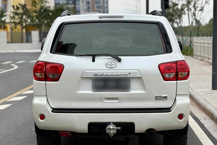 Used Toyota Sequoia 2015 5.7L Platinum U.S. Specification