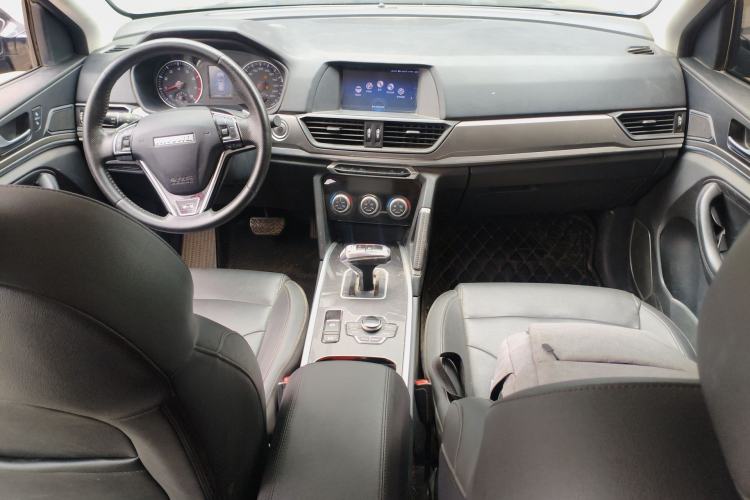 Used Haval H6 2019 Sport Edition 1.5T Automatic Two-Wheel Drive Elite Model China VI Center Console