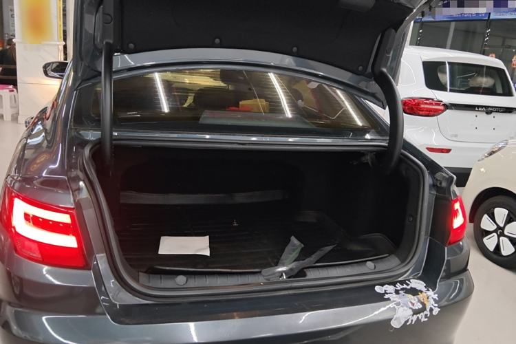 Used Geely Auto Emgrand GL 2017 1.8L Manual Elite Model