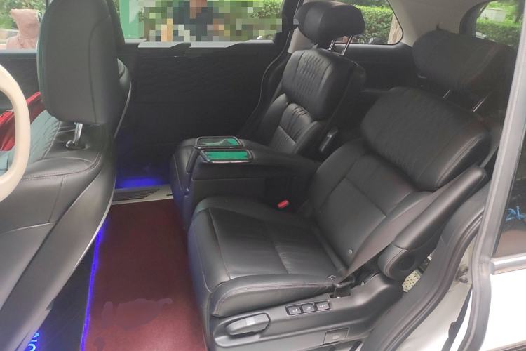 Used Honda Elysion 2022 2.0L eHEV Luxury Edition