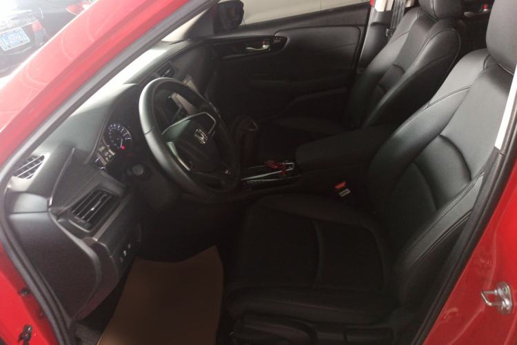 Used Honda Envix 2022 180TURBO CVT Comfort Version
