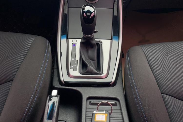 Used Hyundai Elantra (5th Generation / Langdong) 2013 1.6L Automatic Leading Model Gear Lever