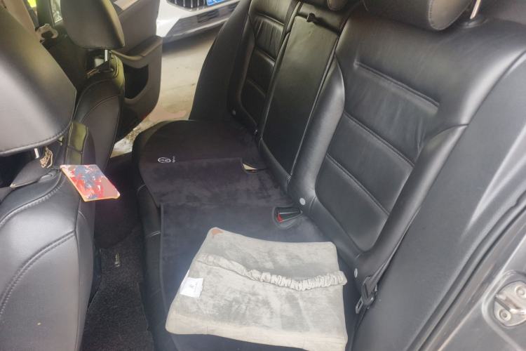 Used Volkswagen Sagitar 2012 1.4TSI Automatic Luxury Edition
