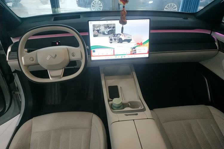 Used ONVO L60 2024 60 kWh Rear-Drive Version
