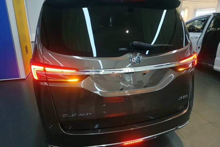 Used Buick GL8 2020 Land Business Class 652T Premium Model
