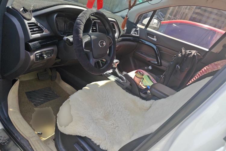 Used GAC Trumpchi GS4 2017 200T G-DCT Two-Wheel Drive Comfort Edition Left Front Seat