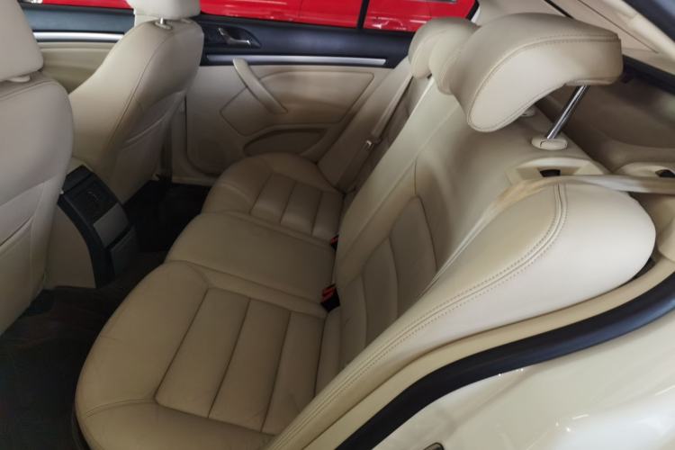 Used Skoda Octavia 2015 Classic Model 1.6L Automatic Yijie Version