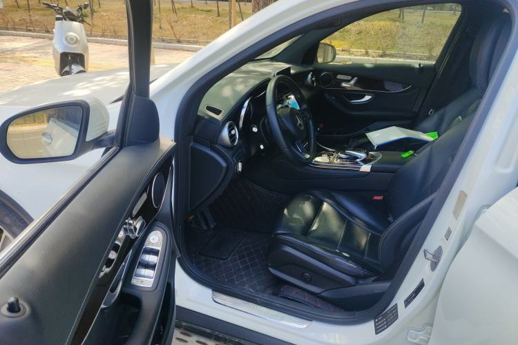 Used Mercedes-Benz GLC 2017 GLC 260 4MATIC Dynamic Edition