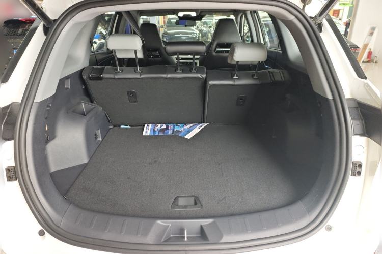 Used CHANGAN CS75 PLUS 2024 3rd Generation Champion Edition 2.0T Intelligent Drive Performance Model Trunk