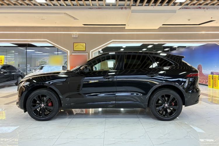 Used Jaguar F-PACE 2022 P250 R-Dynamic BLACK
