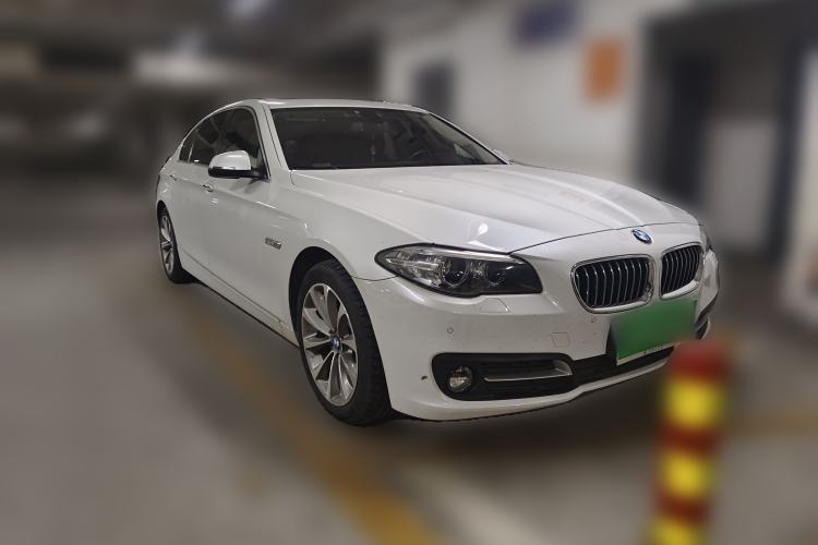 Used BMW 5 Series 2017 528Li xDrive Leading Model