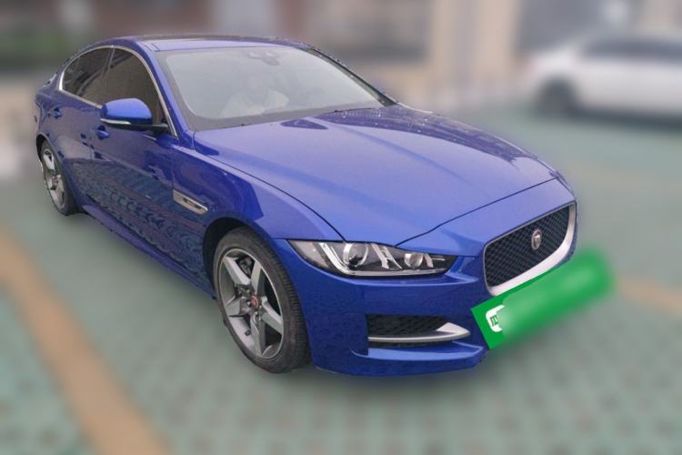 Used Jaguar XE 2018 2.0T 300 PS All-Wheel-Drive R-Sport Sport Edition
