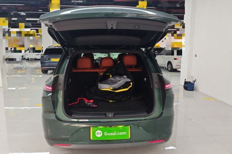 Used Li Auto L6 2024 Pro Model Trunk