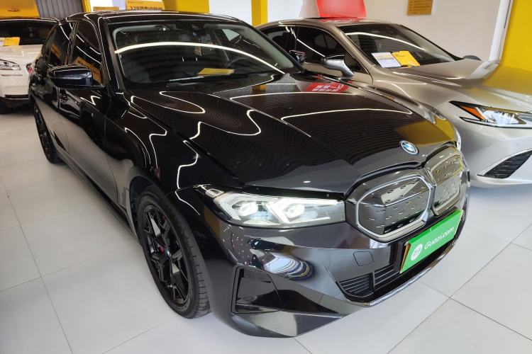 Used BMW i3 2022 eDrive 35 L
