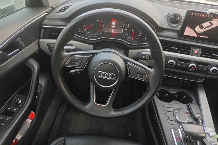 Used Audi A4L 2018 30th Anniversary Edition 40 TFSI Trendy Model