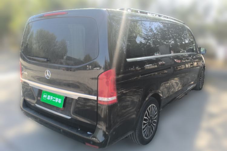 Used Mercedes-Benz V-Class 2017 V 260 L Prestige Extended Edition
