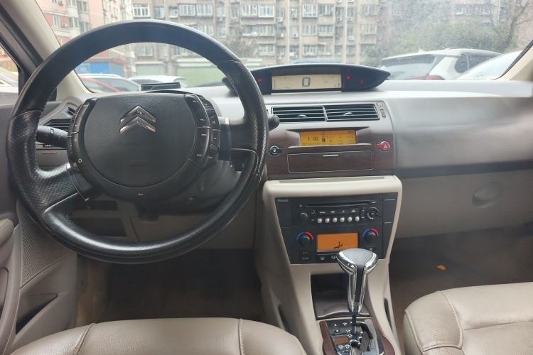 Used Citroen C-Triomphe 2006 2.0L Automatic Flagship Edition