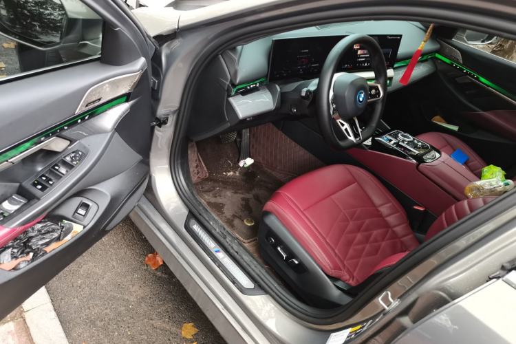 Used BMW i5 2024 eDrive 35L M Sport Package