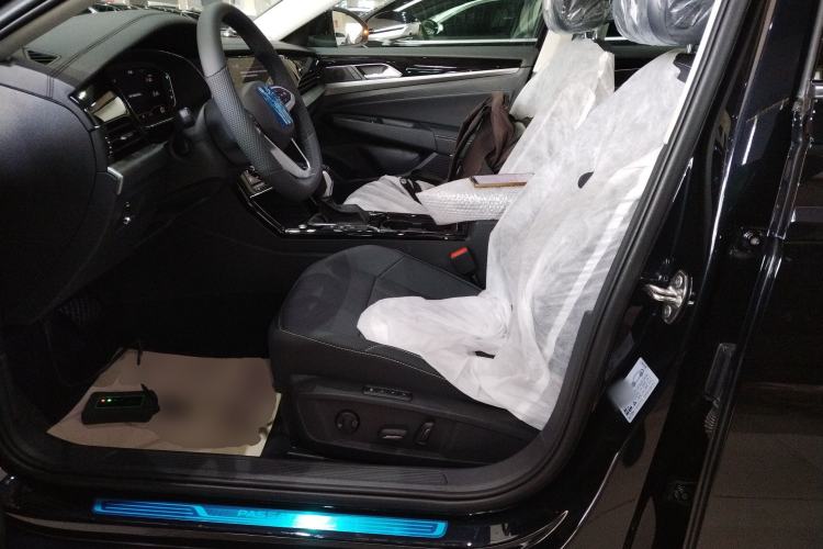 Used Volkswagen Passat 2026 Model, Outstanding 380TSI Xingkong Longteng Edition
