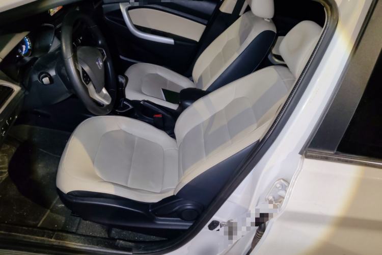 Used CHANGAN Alsvin V7 2016 1.6L Manual Enjoyment Model China V Standard