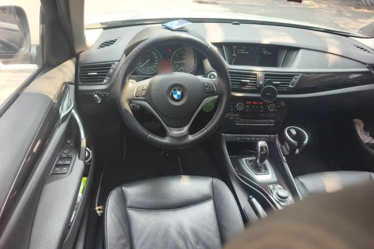Used BMW X1 2012 xDrive20i Steering Wheel