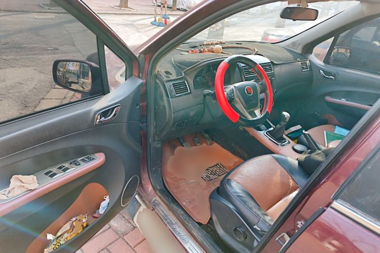 Used FORTHING Joyear X5 2013 1.8T Manual Luxury Model
