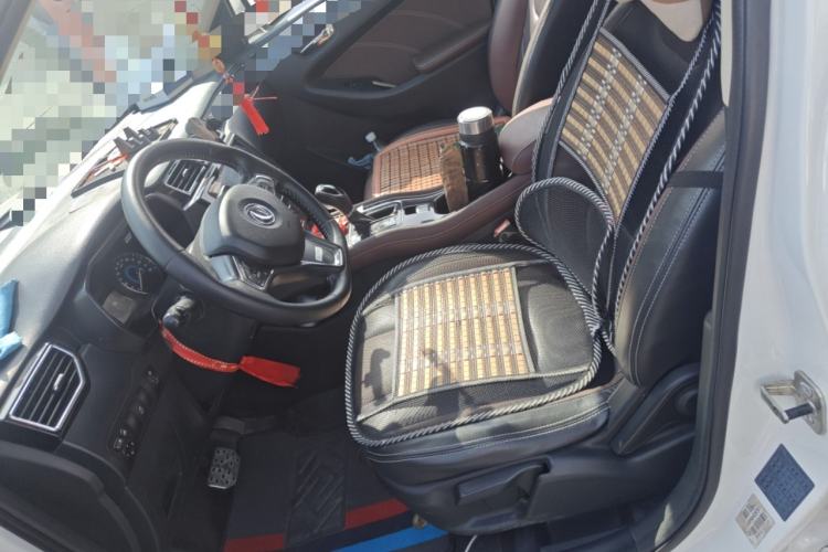 Used Dongfeng Fengon 580 2017 Revised Version 1.5T CVT Luxury Edition Left Front Seat