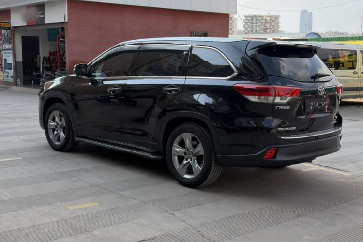 Used Toyota Highlander 2018 2.0T Four-Wheel Drive Supreme Edition 7-Seater China VI Exterior 5