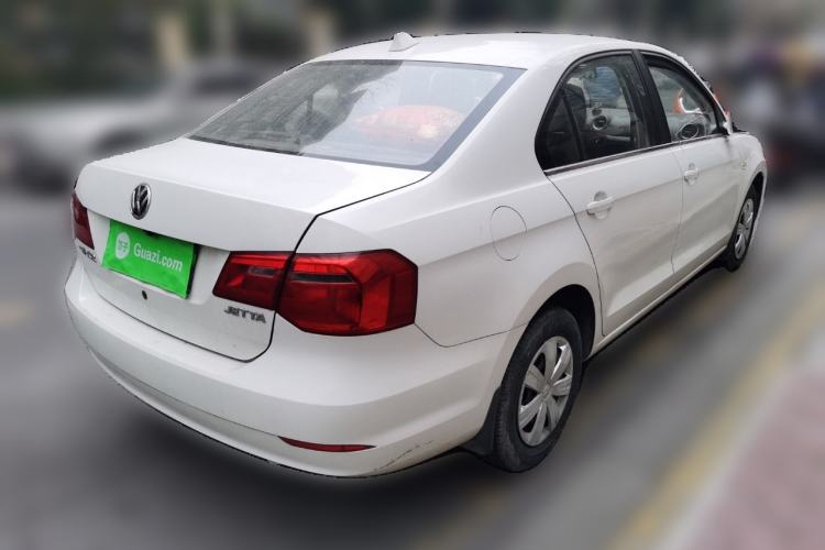 Used Volkswagen Jetta 2015 Value Edition 1.6L Manual Fashionable Style