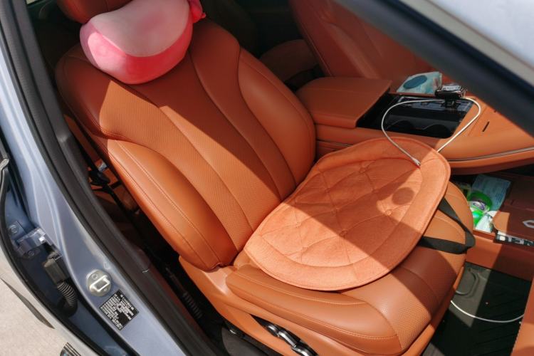 Used Hima AITO M7 2024 1.5T Intelligent Driving 4WD Ultra Version 6 Seats Right Front Seat