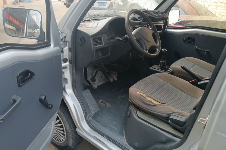 Used Wuling Zhiguang 2015 1.2L Practical LS-I Model