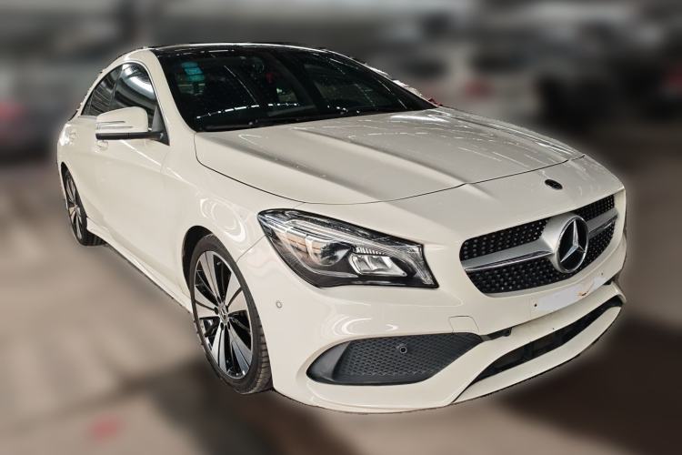 Used Mercedes-Benz CLA 2017 Facelifted CLA 200 Stylish Edition Front Right 45 Deg