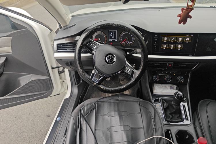 Used Volkswagen Lavida 2021 1.5L Manual Comfort Edition Steering Wheel