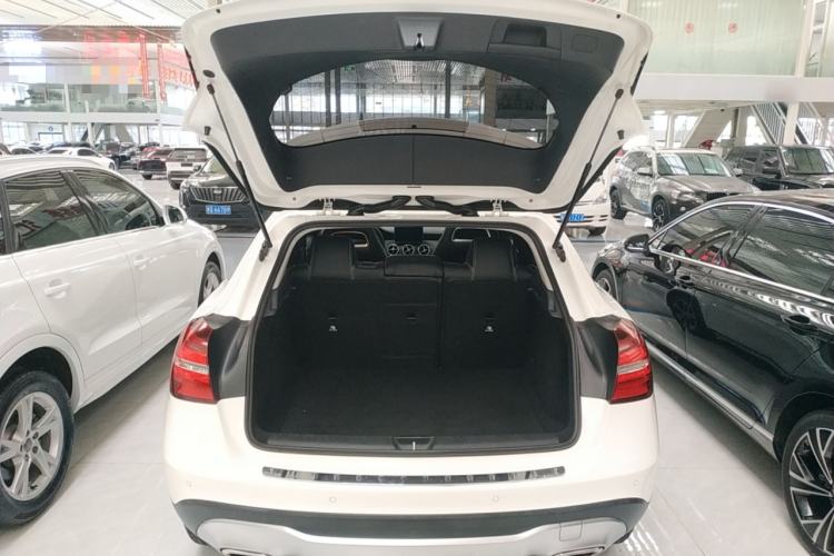 Used Mercedes-Benz GLA 2018 GLA 200 Fashion Model