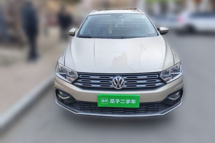 Used Volkswagen C-TREK 2017 230TSI Manual Comfort Version Front