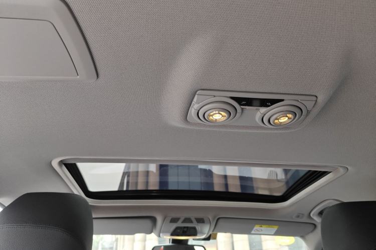 Used BMW 3 Series 2018 320Li Leading Model M Sport Package
