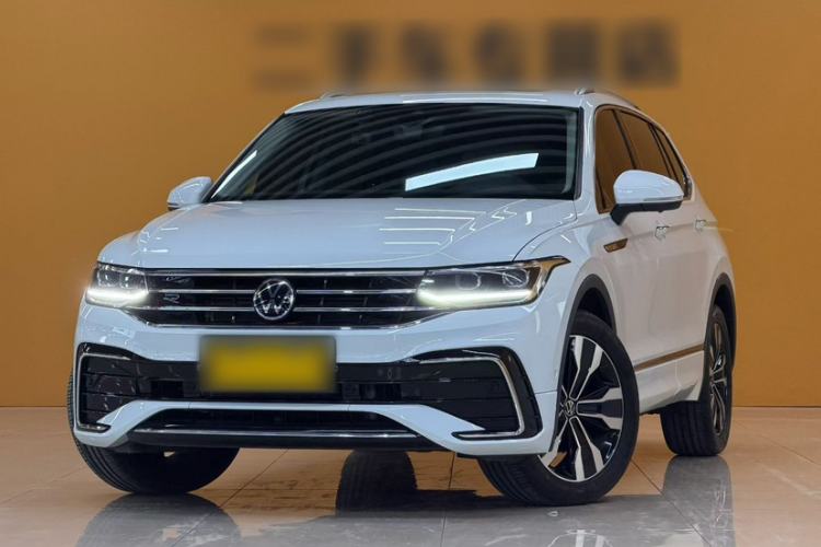 Used Volkswagen Tiguan L 2023 Restyled 330TSI Automatic Two-Wheel Drive R-Line Enhanced Comfort Version