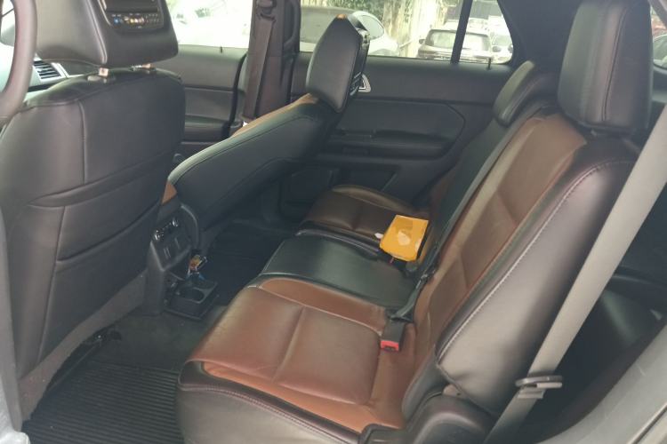 Used Ford Explorer 2013 3.5L Deluxe Model Left Rear Seat
