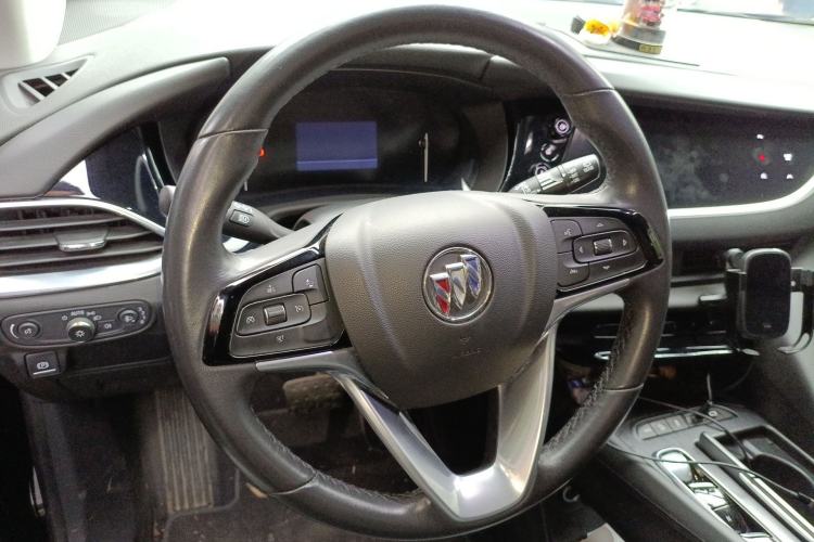 Used Buick Enclave 2020 28T Four-Wheel Drive Prestige Version Steering Wheel
