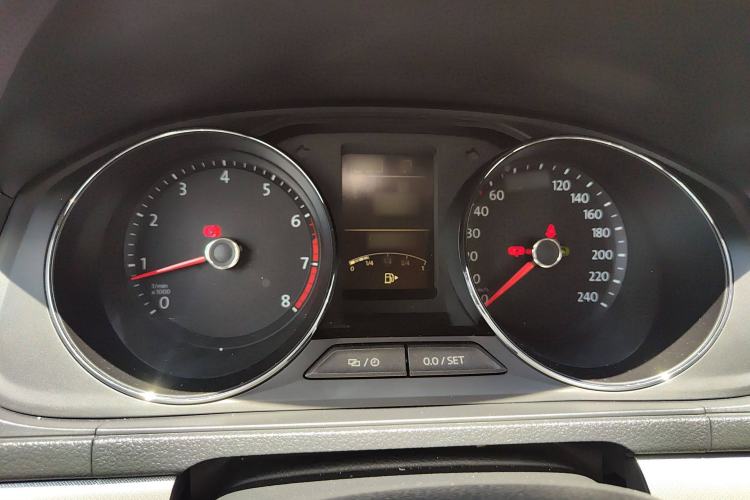 Used Volkswagen Lavida 2017 1.6L Automatic Comfort Edition