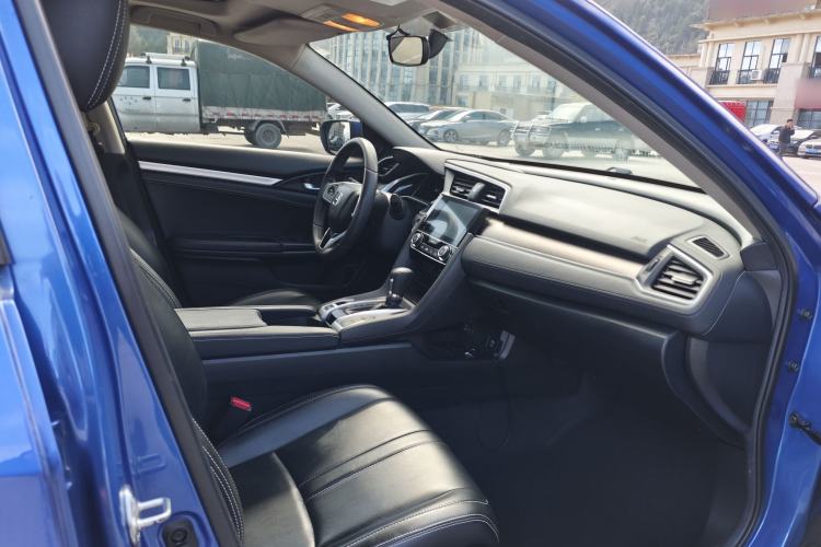 Used Honda Civic 2016 220TURBO CVT Luxury Edition