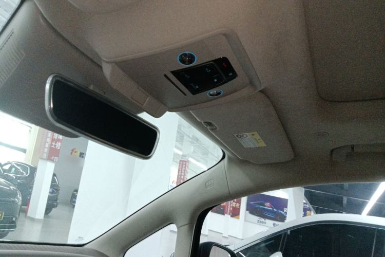 Used Denza D9 2022 DM-i 970 Four-Wheel Drive Flagship Model