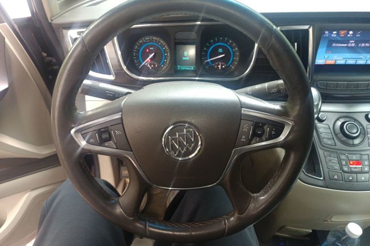 Used Buick GL8 2013 3.0L XT Luxury Business Flagship Edition
